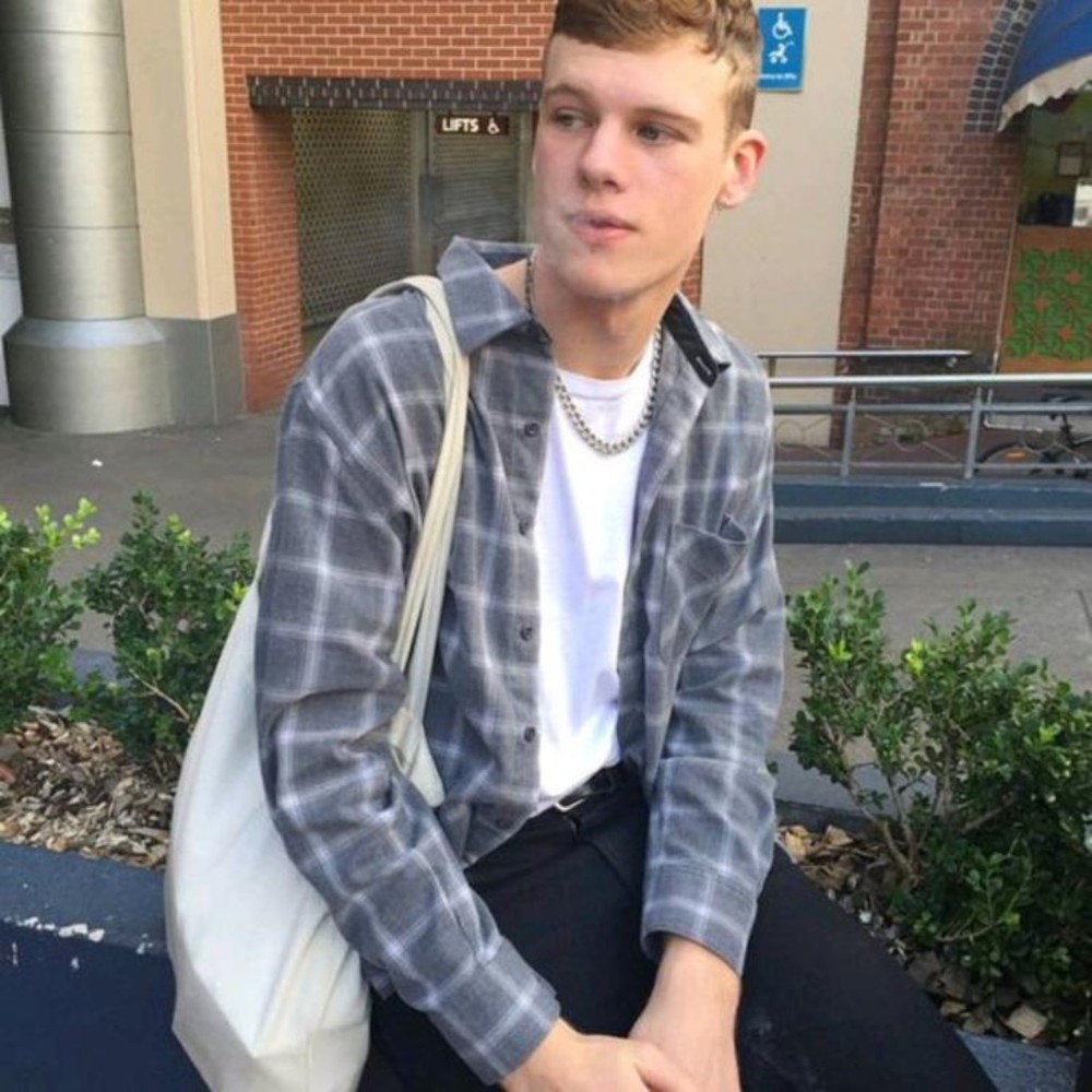 Meet your Posher, Rxgntydm